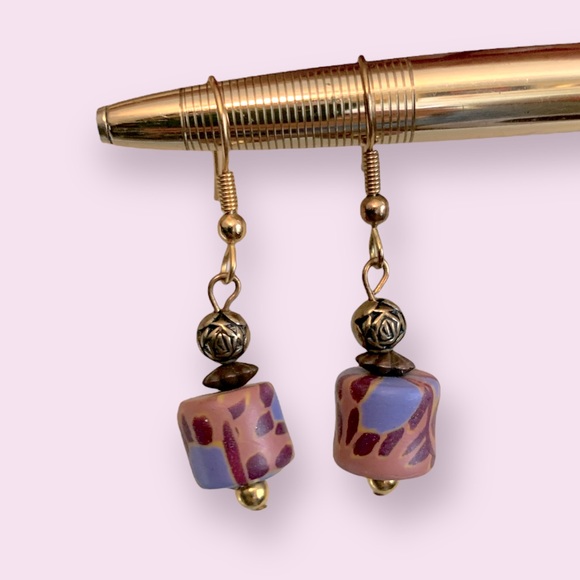 Shades of Purple Earrings - Picture 3 of 3